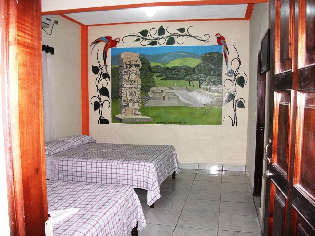 Hotel & Hostal Yaxkin Copán Habitación foto